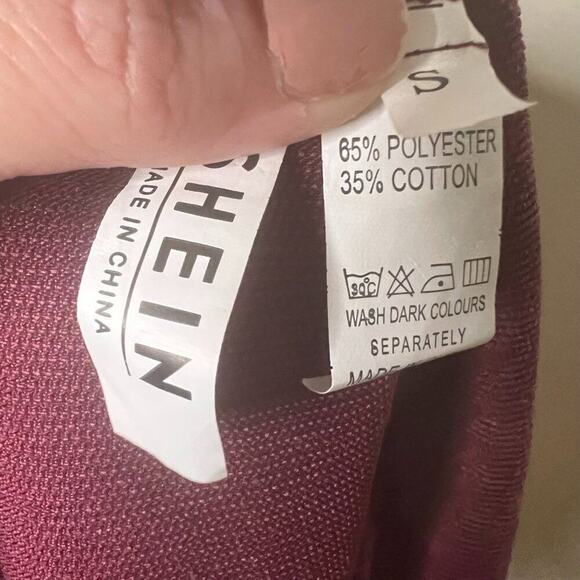 Shein corderoy wine maroon full zip mini skirt Small - Picture 3 of 4